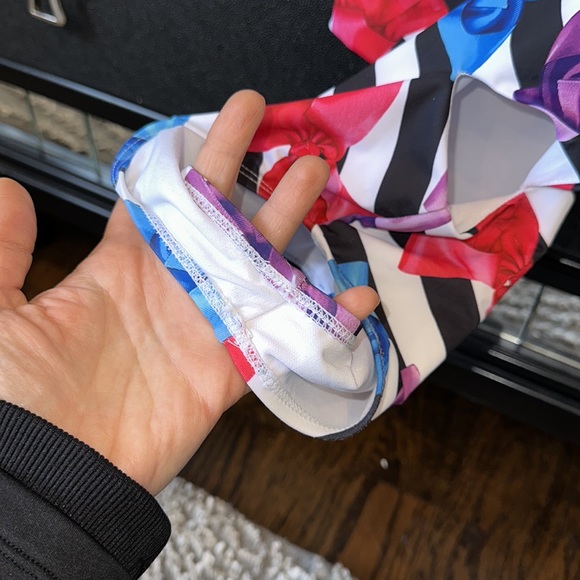 ART CLASS GIRLS JOJO SIWA BOW PRINT SWIMSUIT S (6/6X) - EXCELLENT CONDITION - Picture 3 of 7